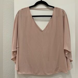 Elegant BCBG Max Azria Women's Blush Top size small